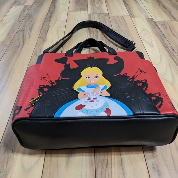 EUC! Loungefly Disney Alice In Wonderland Villians Convertible Tote Bag Backpack - Picture 3 of 16